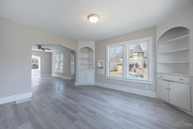 2418 Sherman Avenue, Middletown, OH 45044