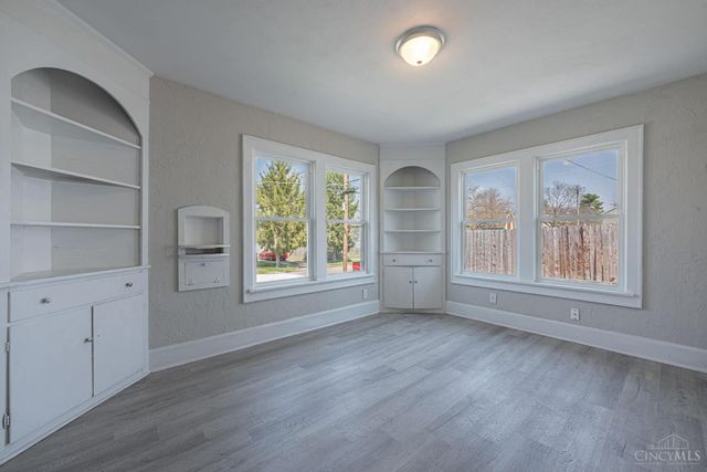 2418 Sherman Avenue, Middletown, OH 45044