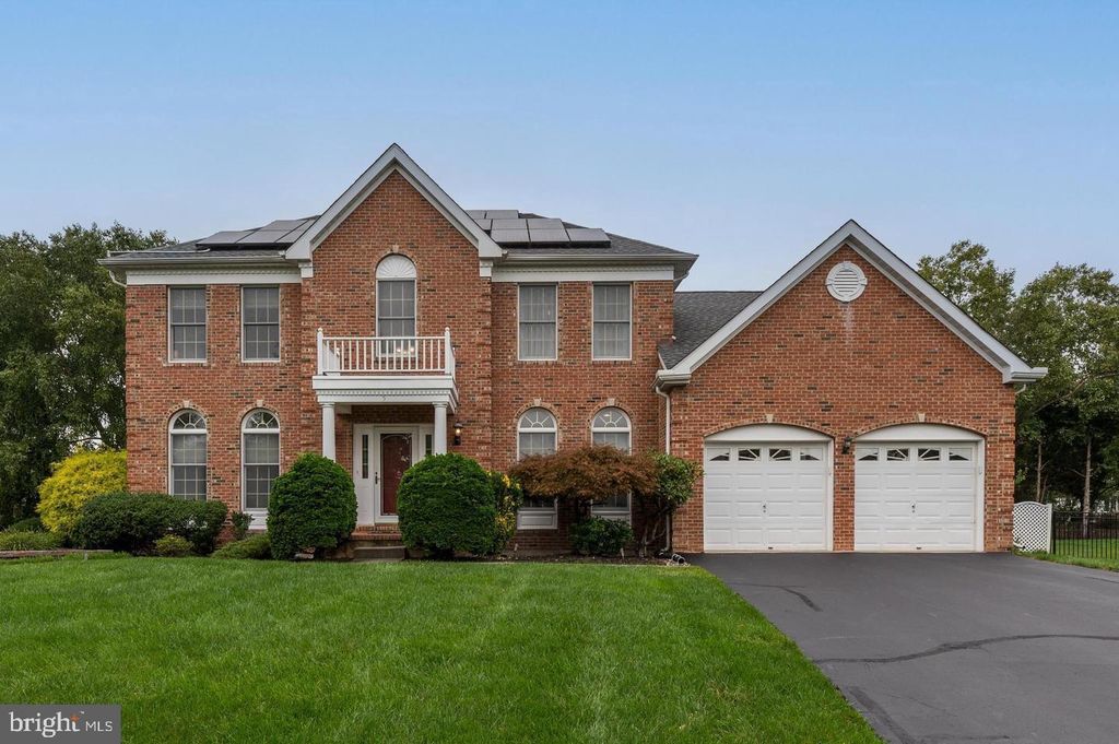 5 MURRAY RD, Moorestown, NJ 08057