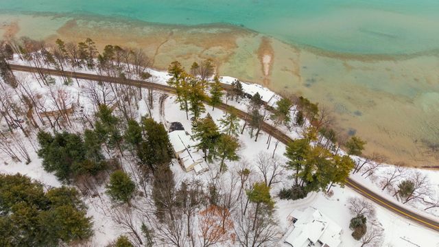 7787 East Shore Road, Traverse City, MI 49686