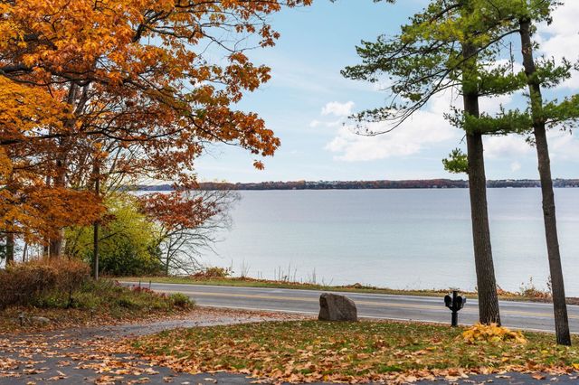 7787 East Shore Road, Traverse City, MI 49686