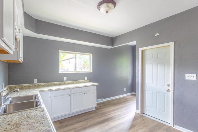 3450 N 23rd STREET, Milwaukee, WI 53206