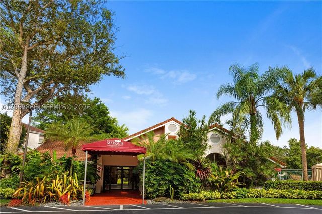 10125 W Sunrise Blvd 302, Plantation, FL 33322