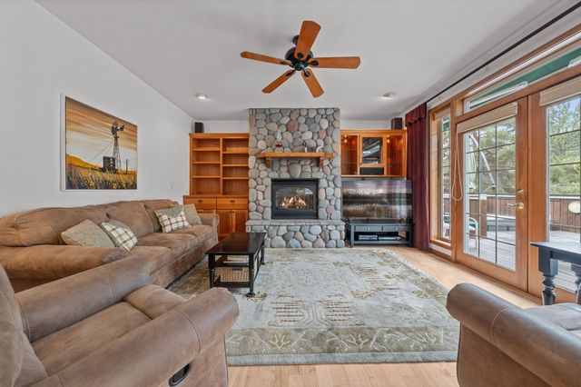 2315 Linnet Lane, Redmond, OR 97756