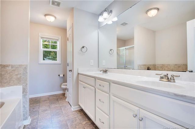 154 Belshaw Court, Raeford, NC 28376