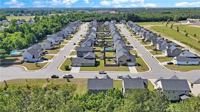 154 Belshaw Court, Raeford, NC 28376