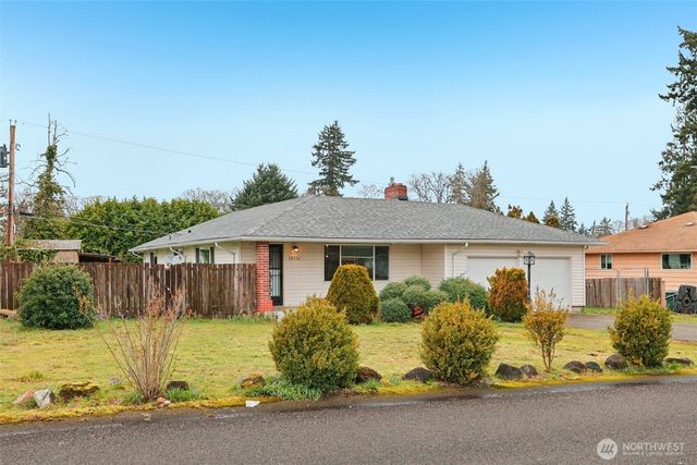 10316 Becker Drive SW, Lakewood, WA 98499