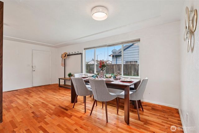 10316 Becker Drive SW, Lakewood, WA 98499