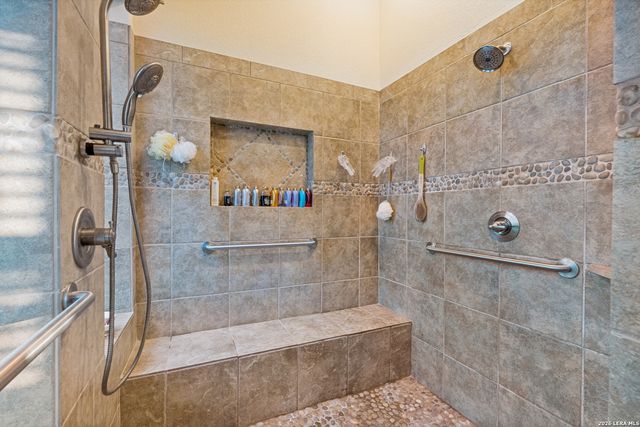 245 COPPER TRCE, New Braunfels, TX 78132