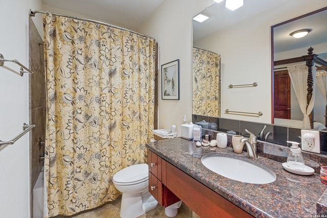 245 COPPER TRCE, New Braunfels, TX 78132