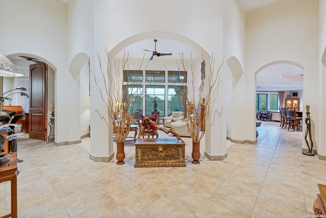 245 COPPER TRCE, New Braunfels, TX 78132
