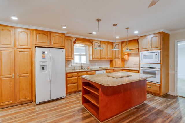 490 Alpine Drive, Sumter, SC 29154
