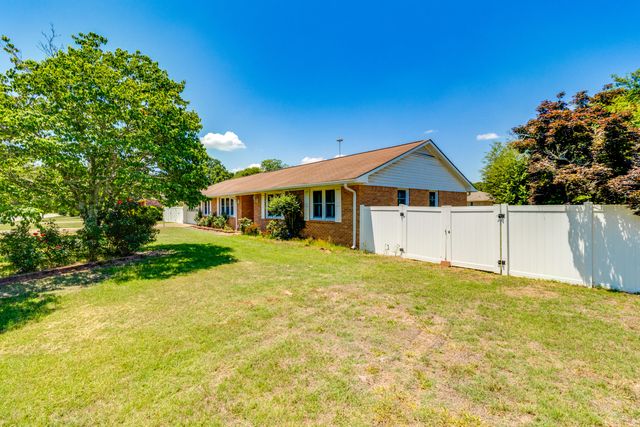490 Alpine Drive, Sumter, SC 29154