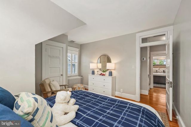 605 JOHNSTON PL, Alexandria, VA 22301