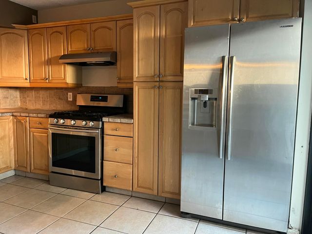 6352 Seven Springs Boulevard, Greenacres, FL 33463