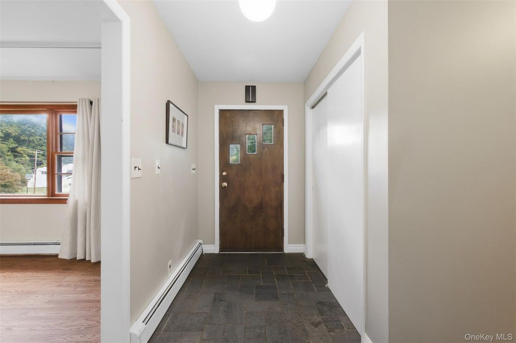 1 Schuyler Lane, Cortlandt Manor, NY 10567 — photo 3