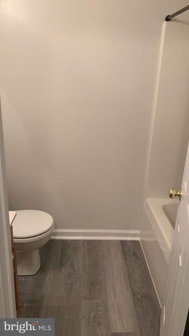 2910 BROYHILL CT, Fredericksburg, VA 22408