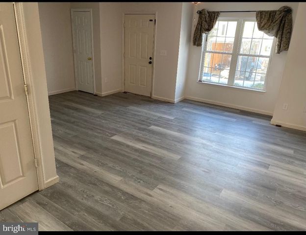 2910 BROYHILL CT, Fredericksburg, VA 22408