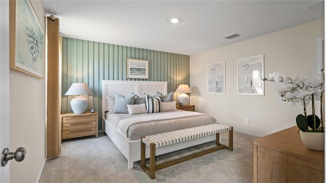 2662 LASSO LOOP, Eagle Lake, FL 33839