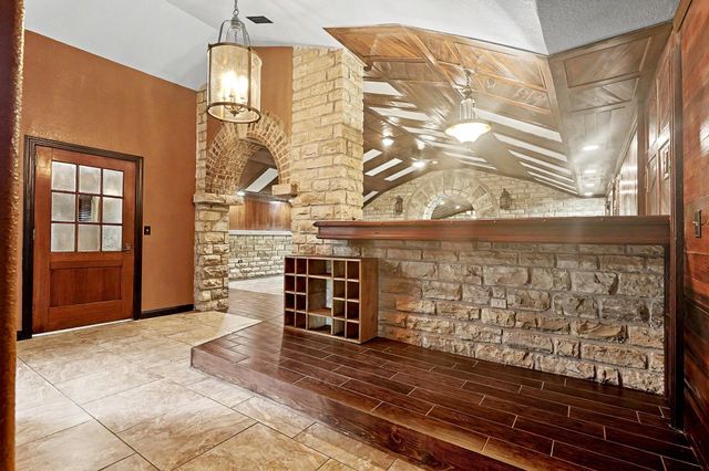 1827 SE 20th Street, El Dorado, KS 67042