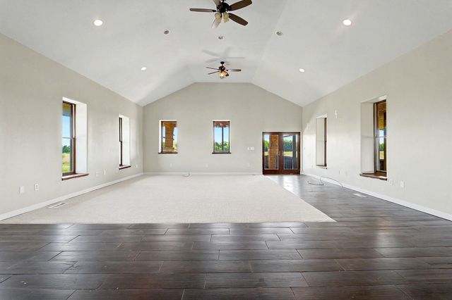 1827 SE 20th Street, El Dorado, KS 67042