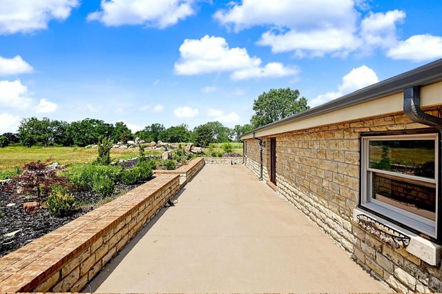 1827 SE 20th Street, El Dorado, KS 67042