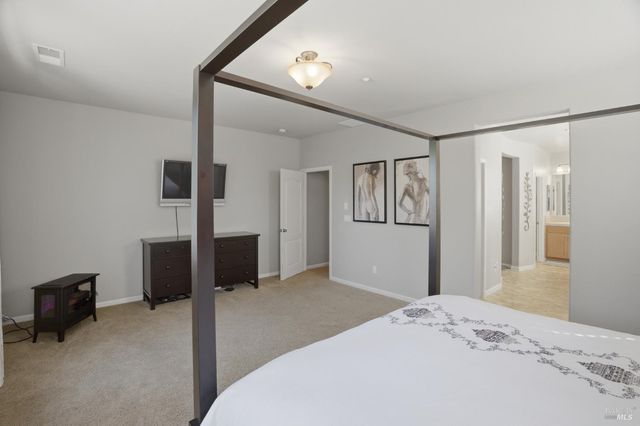 836 Antiquity Dr, Fairfield, CA 94534