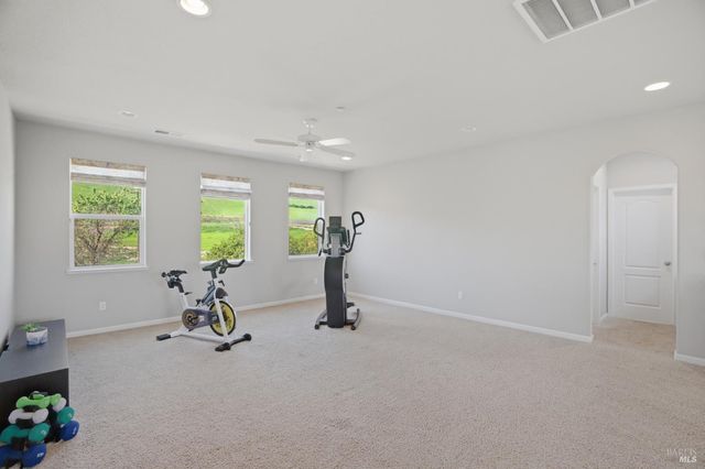 836 Antiquity Dr, Fairfield, CA 94534