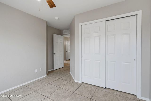 8244 S Lost Mountain Road, Tucson, AZ 85747