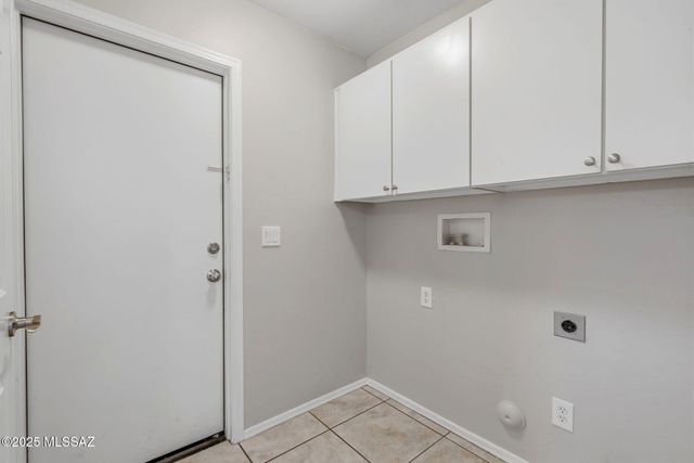 8244 S Lost Mountain Road, Tucson, AZ 85747