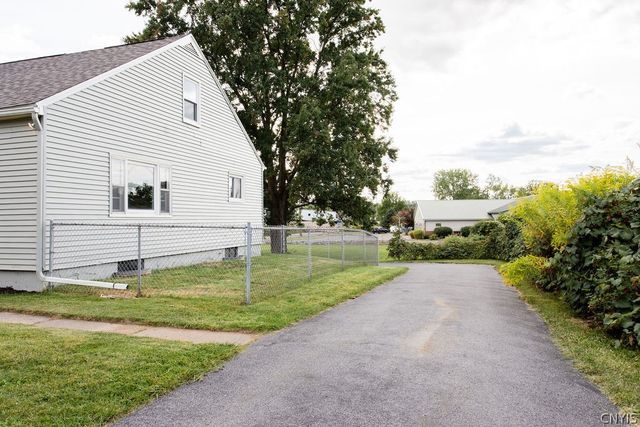 1201 Van Vleck Road, Geddes, NY 13209