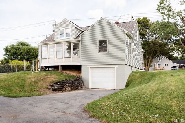 1201 Van Vleck Road, Geddes, NY 13209
