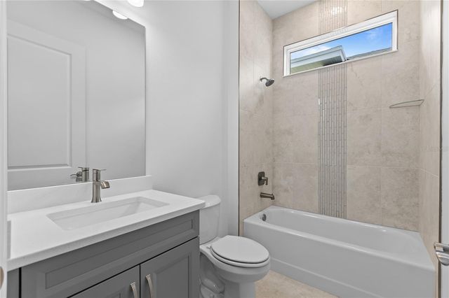 1068 LILIANA DRIVE, Deland, FL 32724