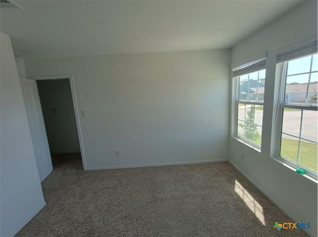 100 Tugboat Annie Way, Jarrell, TX 76537
