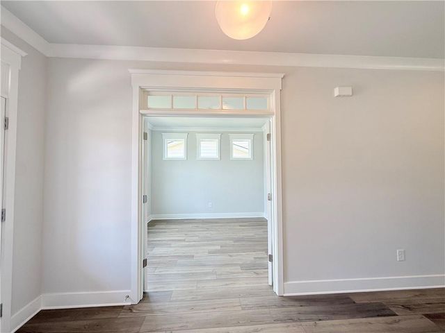 5527 Tullis Drive, Gainesville, GA 30507