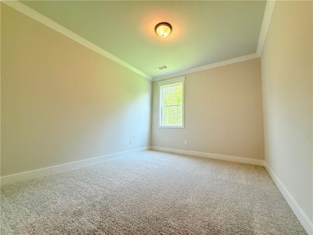 5527 Tullis Drive, Gainesville, GA 30507