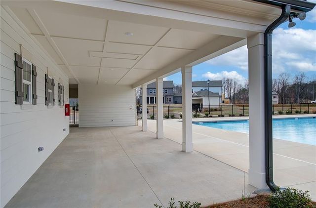 5527 Tullis Drive, Gainesville, GA 30507