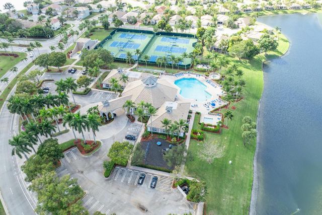 2131 Man Of War, West Palm Beach, FL 33411