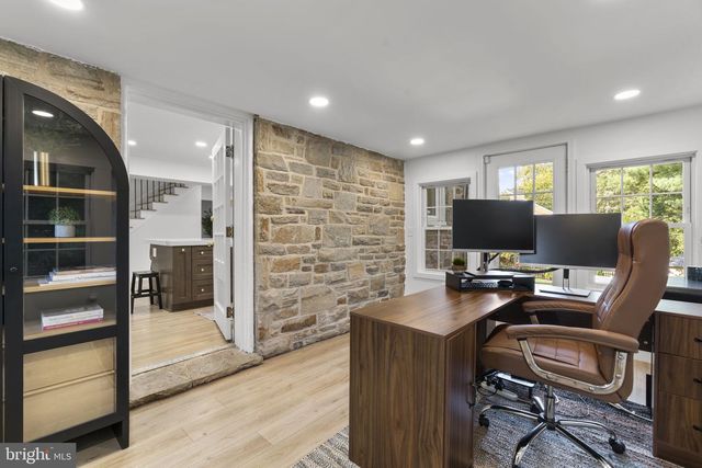 5508 N CHARLES ST, Baltimore, MD 21210