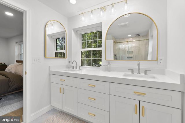 5508 N CHARLES ST, Baltimore, MD 21210