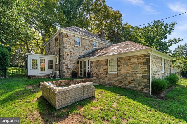 5508 N CHARLES ST, Baltimore, MD 21210