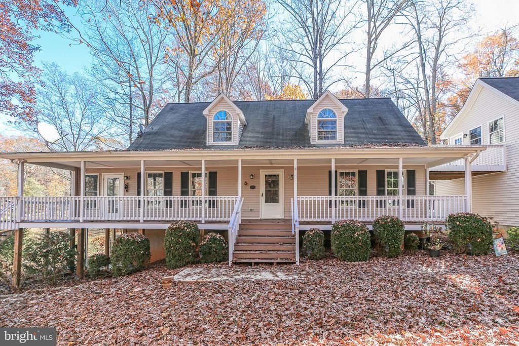 4049 MOODY TOWN RD, Bumpass, VA 23024