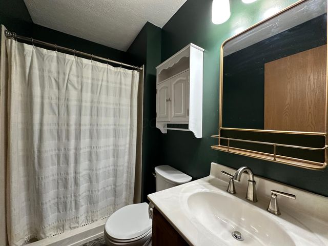 164 Glengary Drive, Delaware, OH 43015