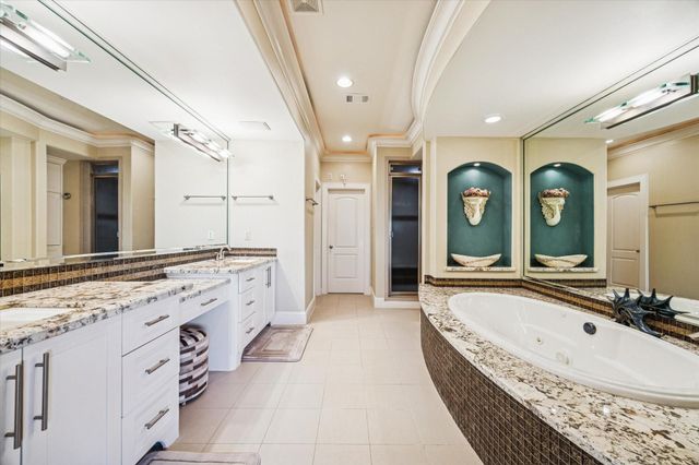 752 Pegasus Lane, League City, TX 77573
