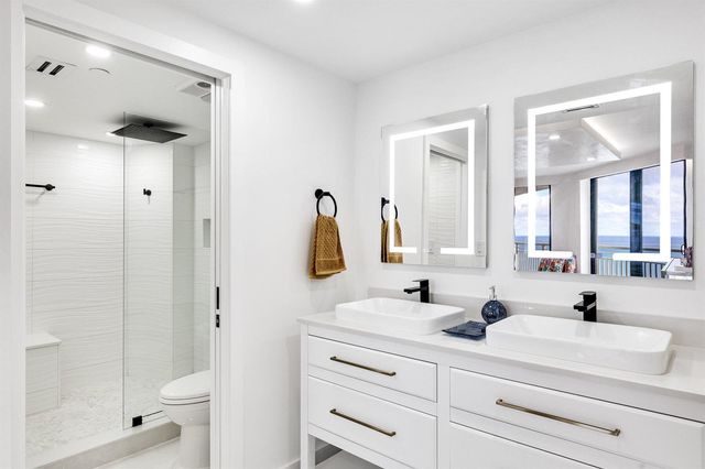 3000 N Ocean Drive Ph-a, Singer Island, FL 33404