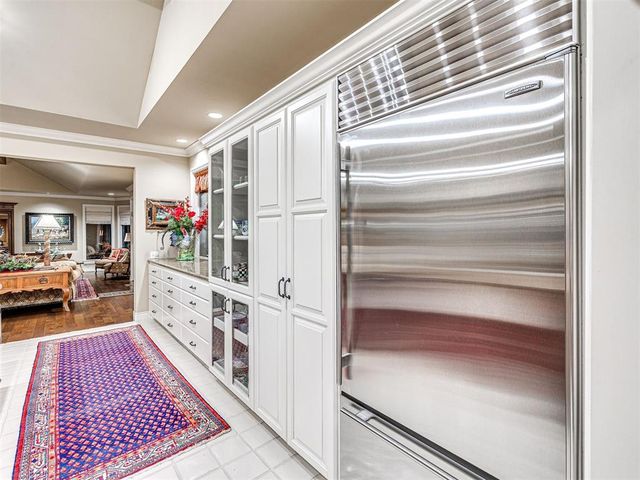 650 E Oak Place, Edmond, OK 73025