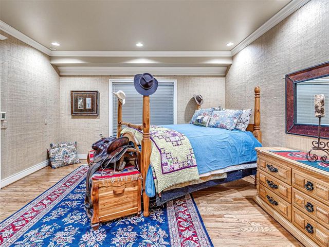 650 E Oak Place, Edmond, OK 73025