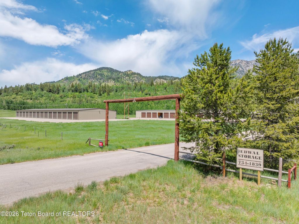 1300 U.S. 26, Alpine, WY 83128 photo 2