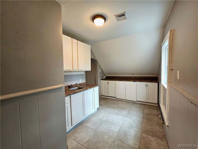 102 17th Upper Street, Buffalo, NY 14213