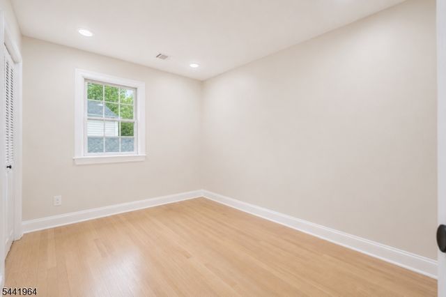 21 Glannon Rd, Livingston Twp., NJ 07039